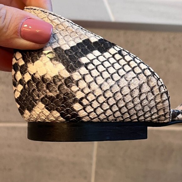 Gravitypope Woman's Convertible Snakeskin Flats Size 9 (40) - Picture 13 of 14